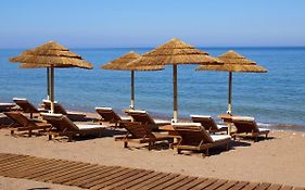 Messina Resort 4*